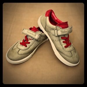 TIMBERLAND TAN RED VELCRO SNEAKERS BOYS SZ 13.5